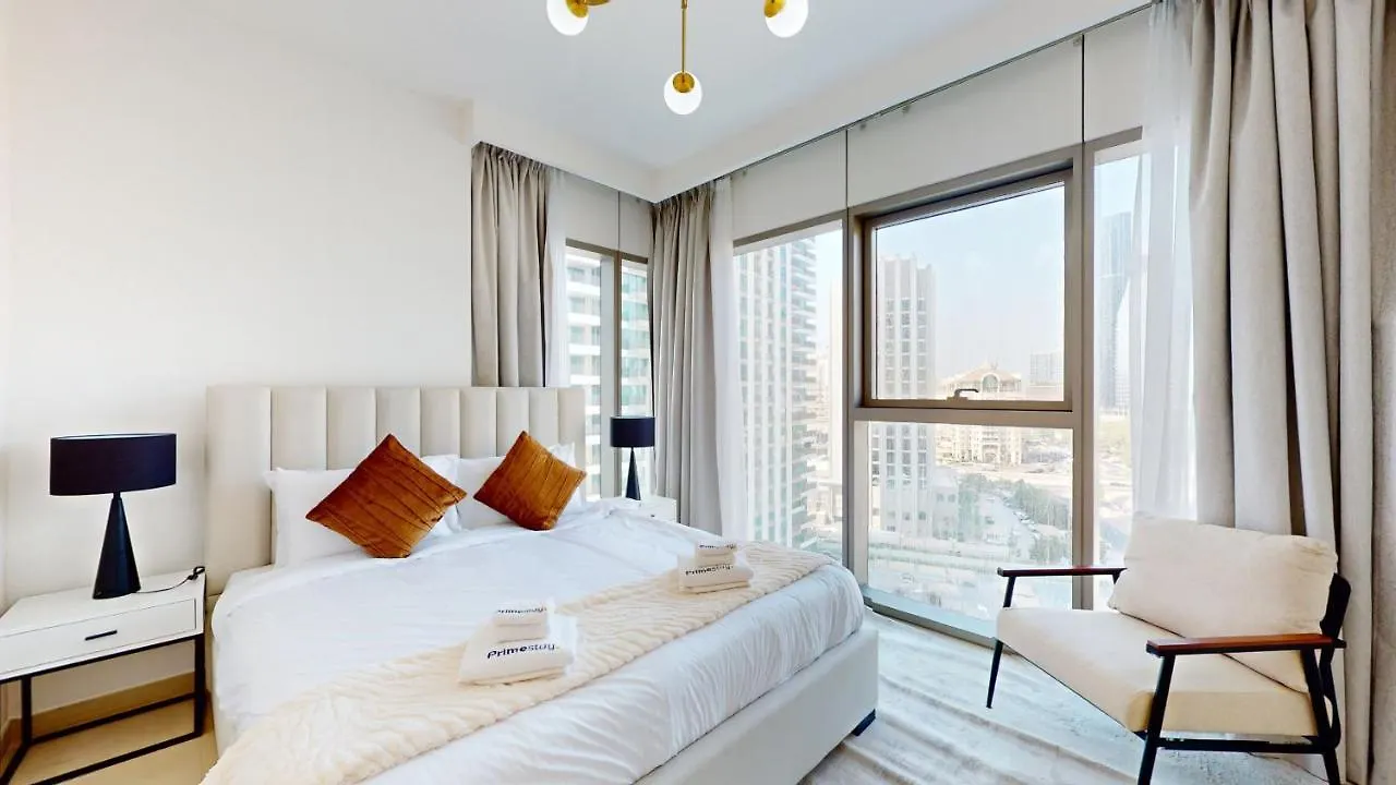 Apartment Primestay - Downtown Views 2, 3Br With Maids Room Dubai
